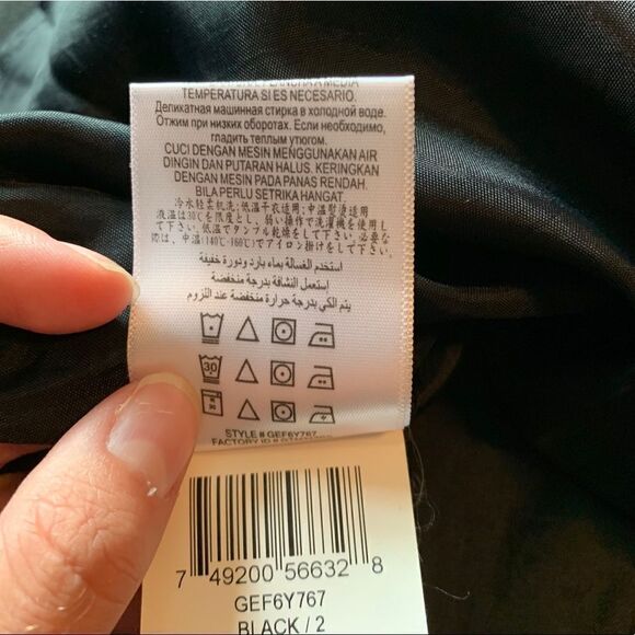 BCBGeneration black sleeveless lace dress - Picture 6 of 15